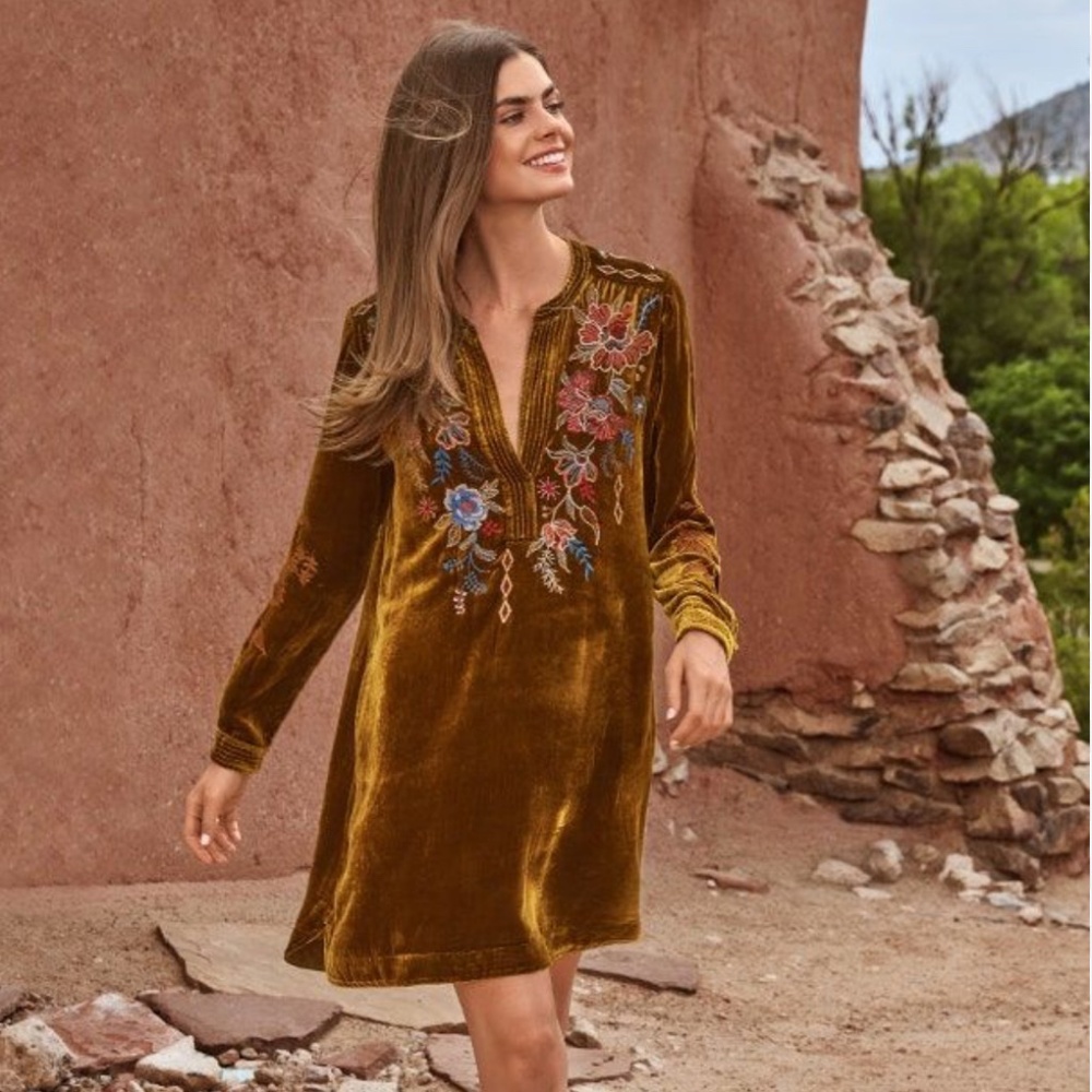 Johnny Was Denali Velvet Relaxed Trapunto Tunic Dress